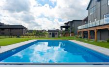 Like this? Call us and refer to ID 76